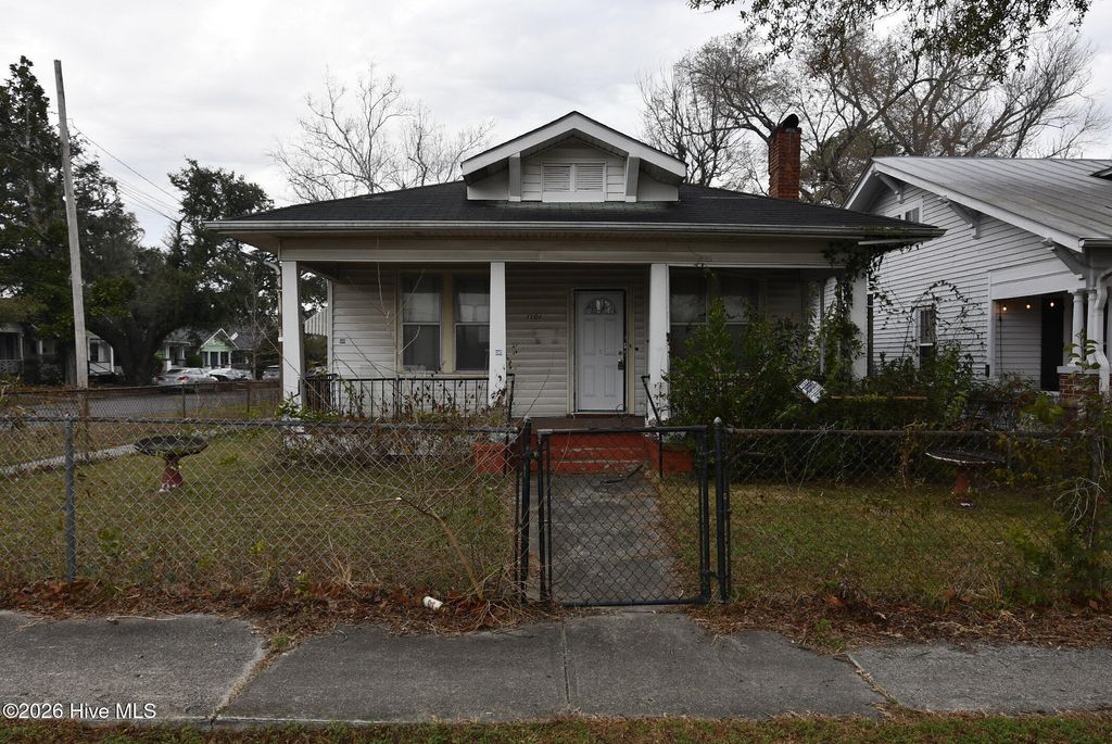 Photo of 1101 Chestnut Street, Wilmington, NC 28401 (MLS # 100554668)