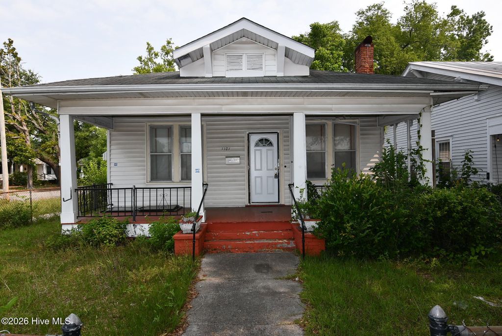 Photo of 1101 Chestnut Street, Wilmington, NC 28401 (MLS # 100554668)