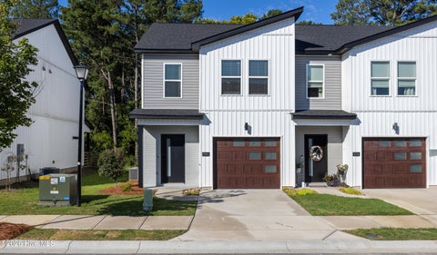 Photo of 846 Felix Way, North Augusta, SC 29841 (MLS # 100603944)