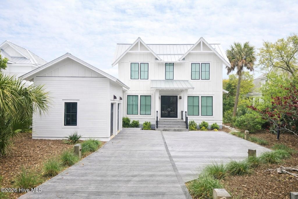 Photo of 196 Portsmouth Way, Bald Head Island, NC 28461 (MLS # 100566186)