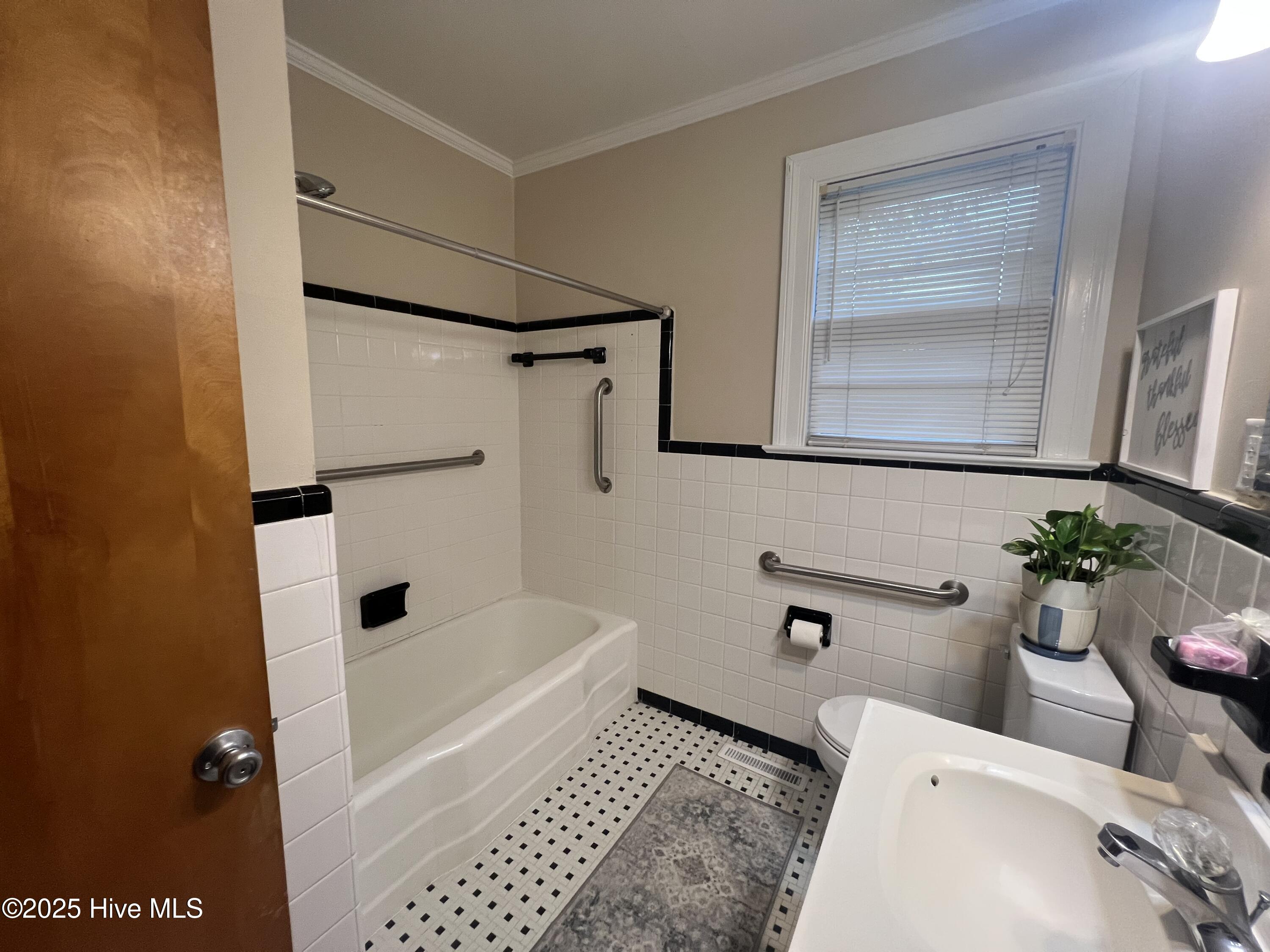 Goldsboro, North Carolina 27534, United States, 3 Bedrooms Bedrooms, ,2 BathroomsBathrooms,Residential,Active,256087