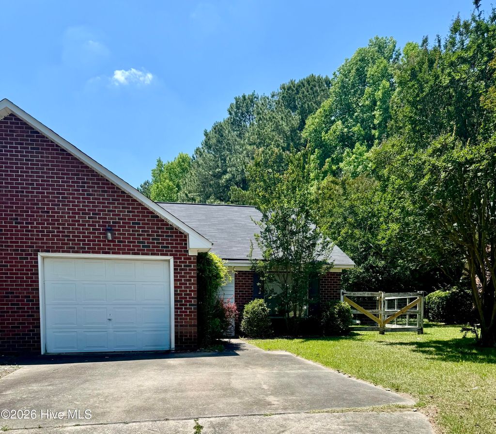 Photo of 2613 Richard Drive #B, Greenville, NC 27834 (MLS # 100574957)