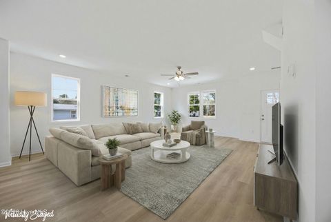 Tiny photo for 711 W Hayes Street, Burgaw, NC 28425 (MLS # 100559922)