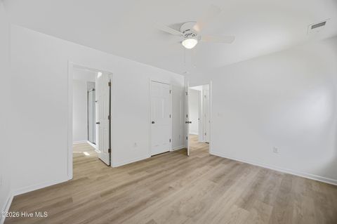 Tiny photo for 711 W Hayes Street, Burgaw, NC 28425 (MLS # 100559922)