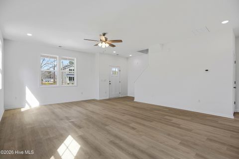 Tiny photo for 711 W Hayes Street, Burgaw, NC 28425 (MLS # 100559922)