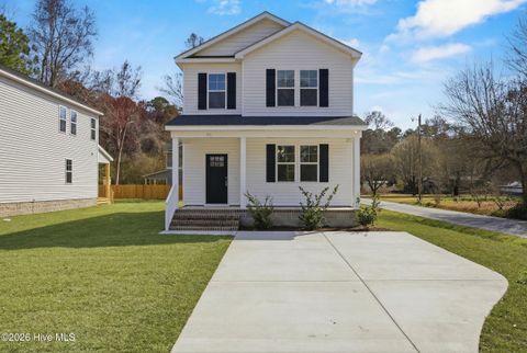 711 W Hayes Street Burgaw NC 28425