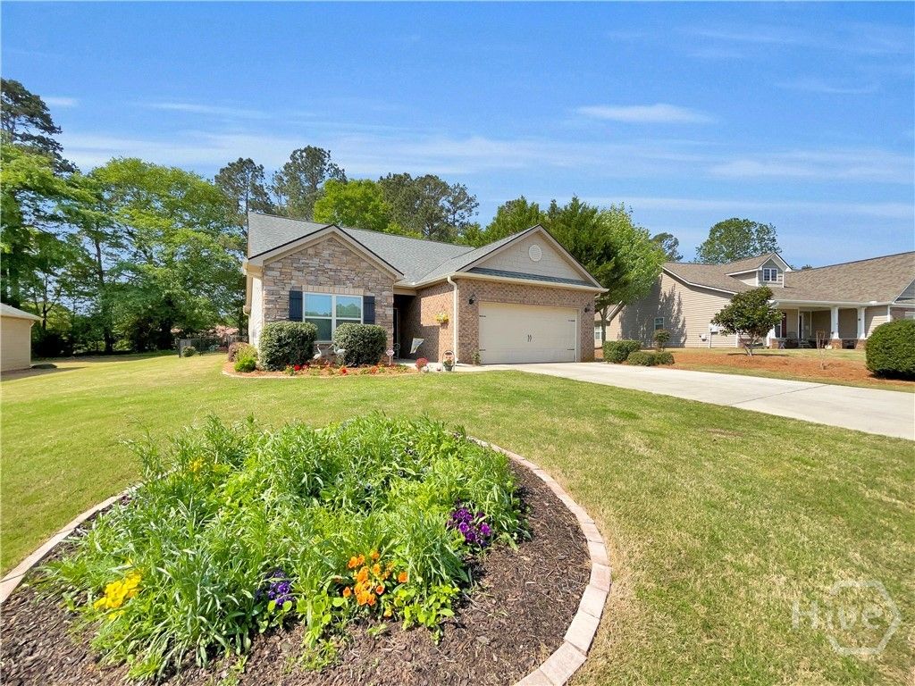 Photo of 155 Carrington Drive, Commerce, GA 30529 (MLS # CL353101)