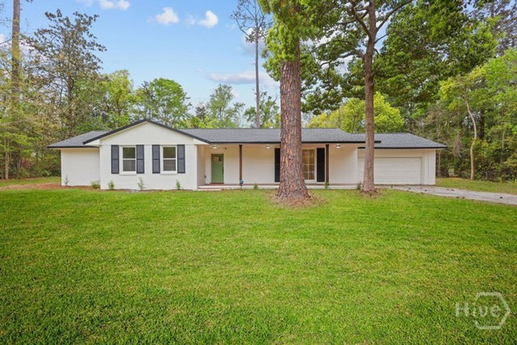 Photo of 762 E Bay Street, Jesup, GA 31546 (MLS # SA352882)