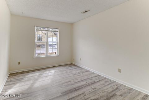 Tiny photo for 1254 Shipyard Boulevard, Wilmington, NC 28412 (MLS # 100556707)