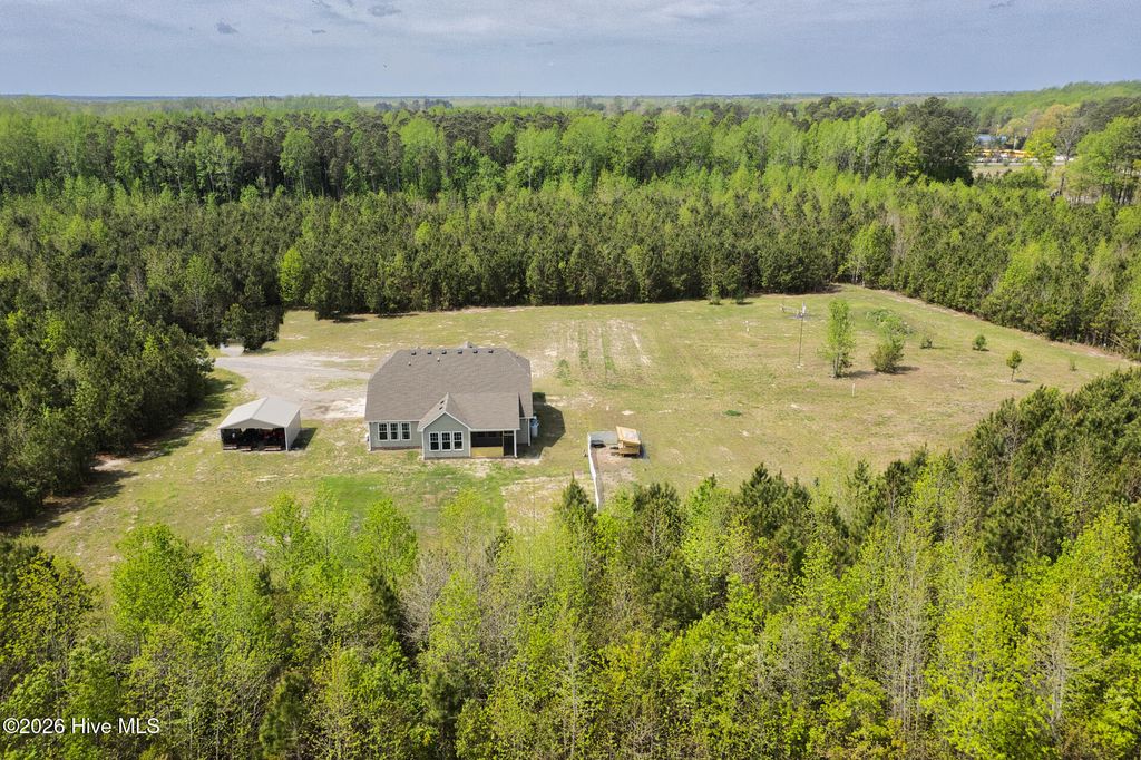 Photo of 104 Patriot Way, Barco, NC 27917 (MLS # 100565177)