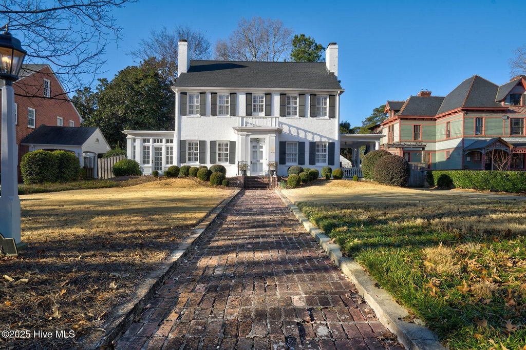 Photo of 1208 N Main Street, Tarboro, NC 27886 (MLS # 100547449)