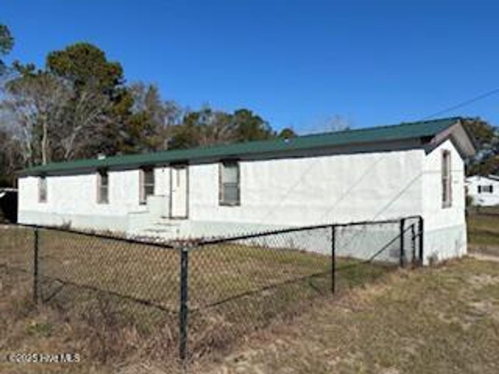 Photo of 13241 Us Highway 17, Hampstead, NC 28443 (MLS # 100542841)