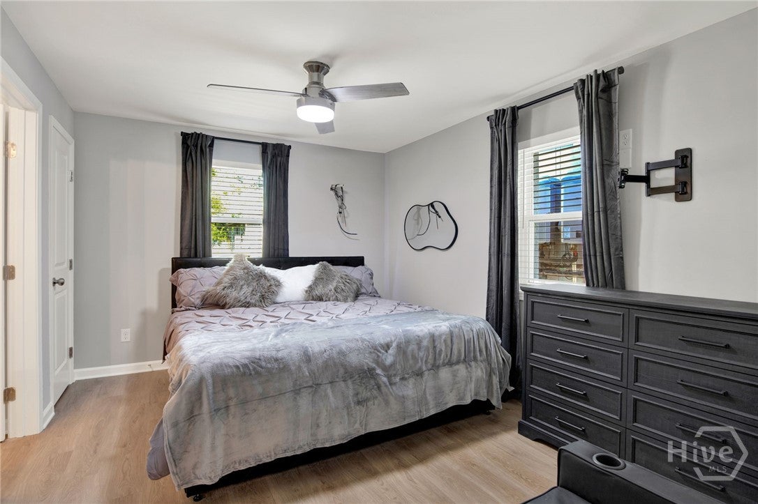 733 W 52nd Street