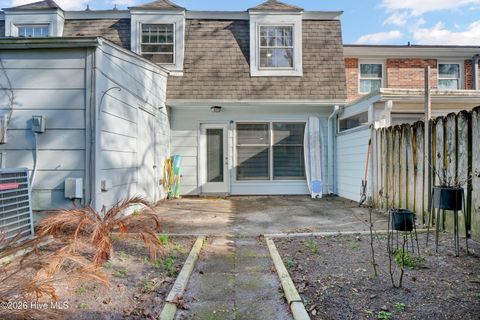 Tiny photo for 4912 Seabrook Court, Wilmington, NC 28403 (MLS # 100559054)