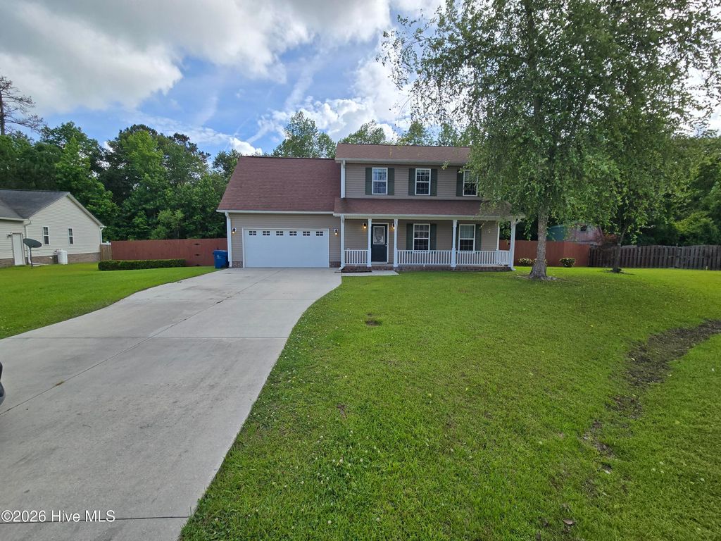 Photo of 305 Cabin Circle, Jacksonville, NC 28540 (MLS # 100577491)