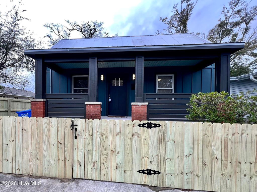 Photo of 616 S 9th Street, Wilmington, NC 28401 (MLS # 100551800)