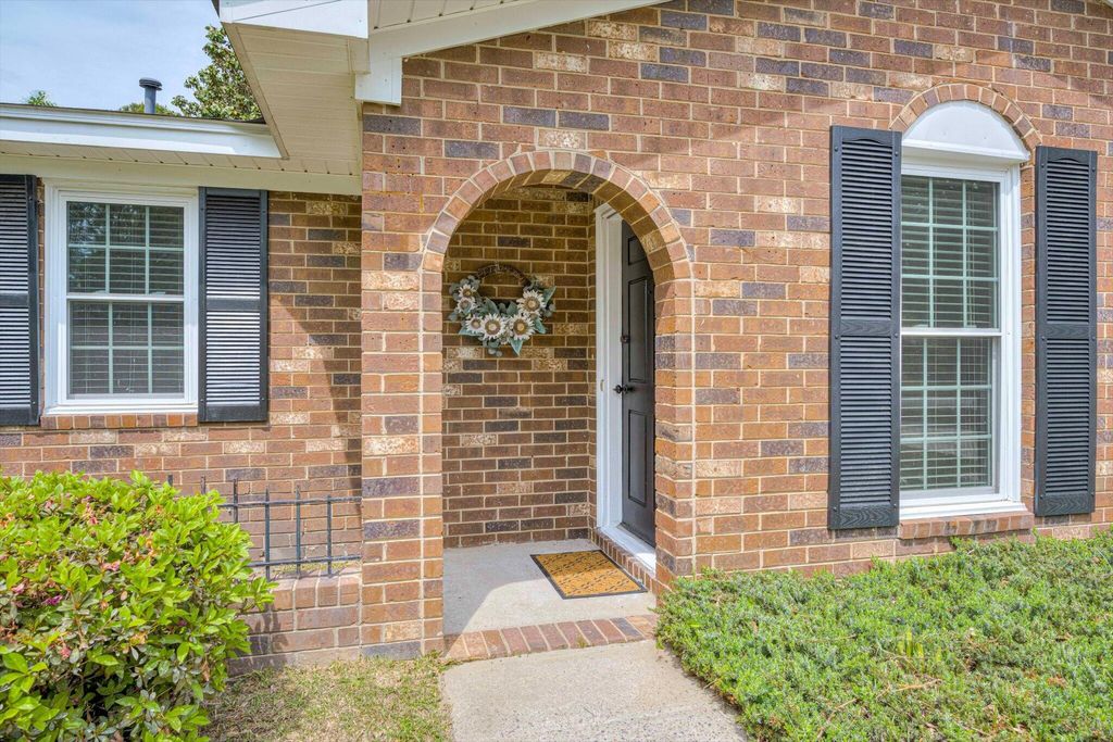 Photo of 4529 Shawnee Drive, Martinez, GA 30907 (MLS # 554434)