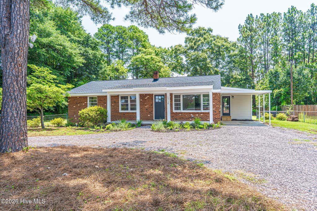 Photo of 1710 N Poplar Street, Aberdeen, NC 28315 (MLS # 100590565)