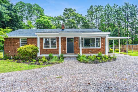 Photo of 1710 N Poplar Street, Aberdeen, NC 28315 (MLS # 100590565)