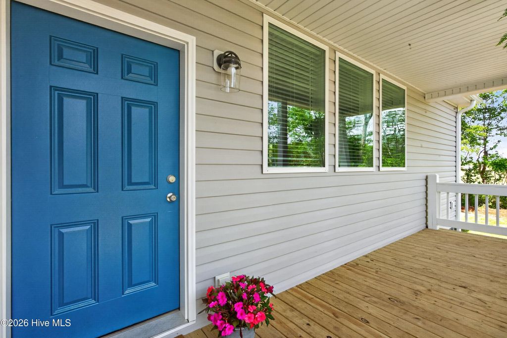 Photo of 451 Governors Road SE, Winnabow, NC 28479 (MLS # 100567047)