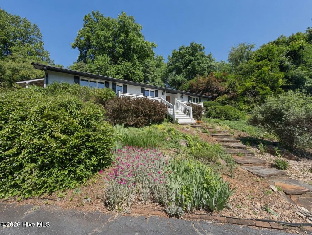 Photo of 334 Case Street, Columbus, NC 28722 (MLS # 100577997)