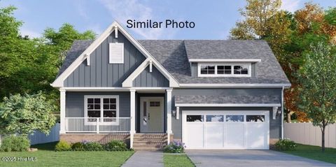 Homes For Sale - 124 Savannah Avenue<br/> Grandy, NC 27939