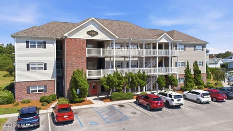 Photo of 402 Penny Lane #D, Morehead City, NC 28557 (MLS # 100586810)