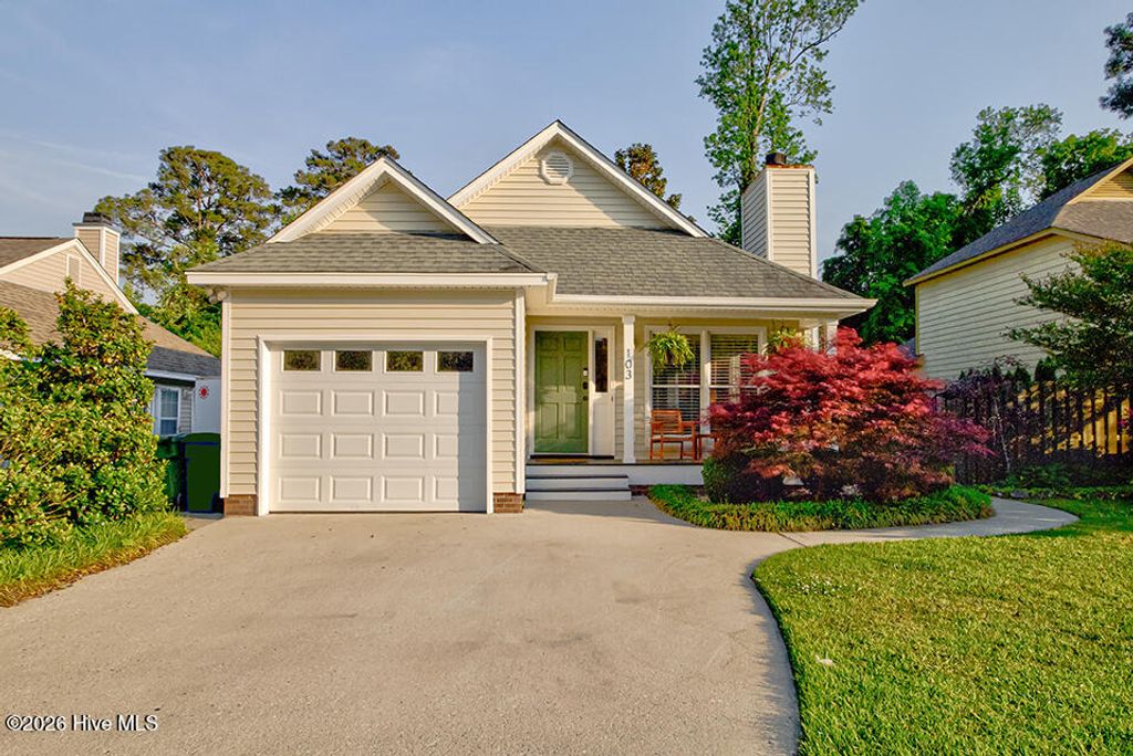 Photo of 103 W Kilarny Road, Wilmington, NC 28409 (MLS # 100567381)