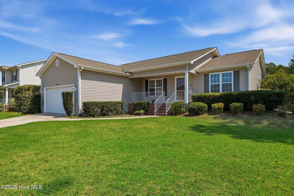 Photo of 204 Savannah Garden Drive, Carthage, NC 28327 (MLS # 100599391)