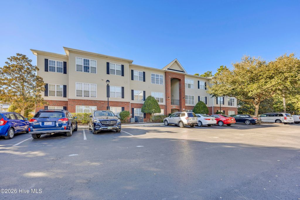 Photo of 1505 Cadfel Court #Unit 103, Wilmington, NC 28412 (MLS # 100549399)