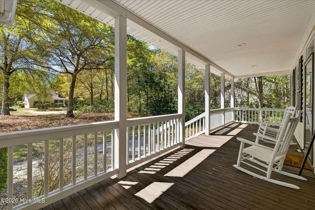 Photo of 804 Albatross Way, Hampstead, NC 28443 (MLS # 100568034)