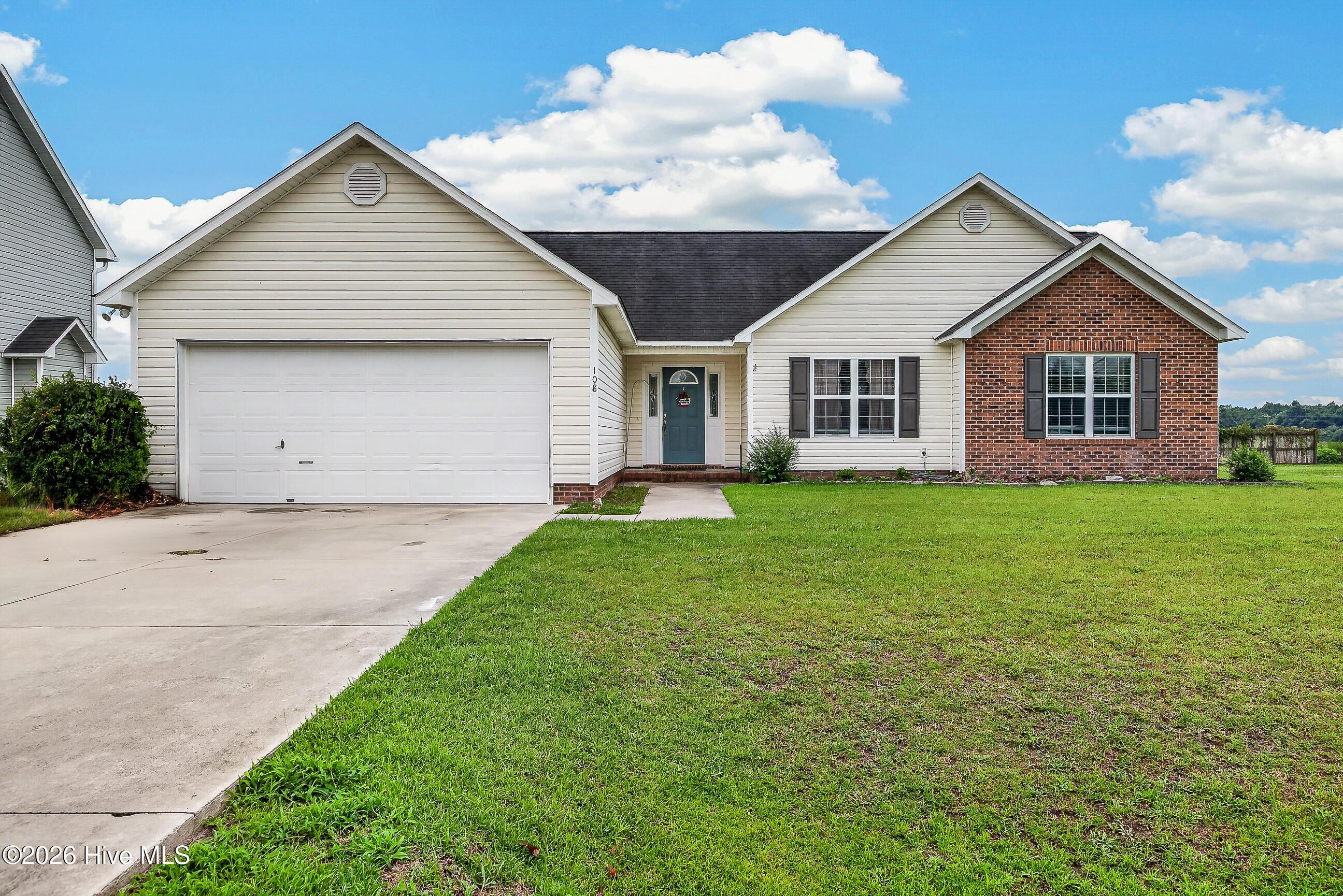 108 Farmington Drive, Richlands, NC, 28574
