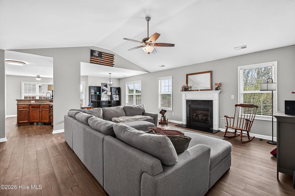Photo of 108 Farmington Drive, Richlands, NC 28574 (MLS # 100592312)