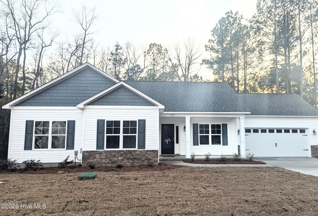 Photo of 7137 Jennings Road NE, Leland, NC 28451 (MLS # 100547605)