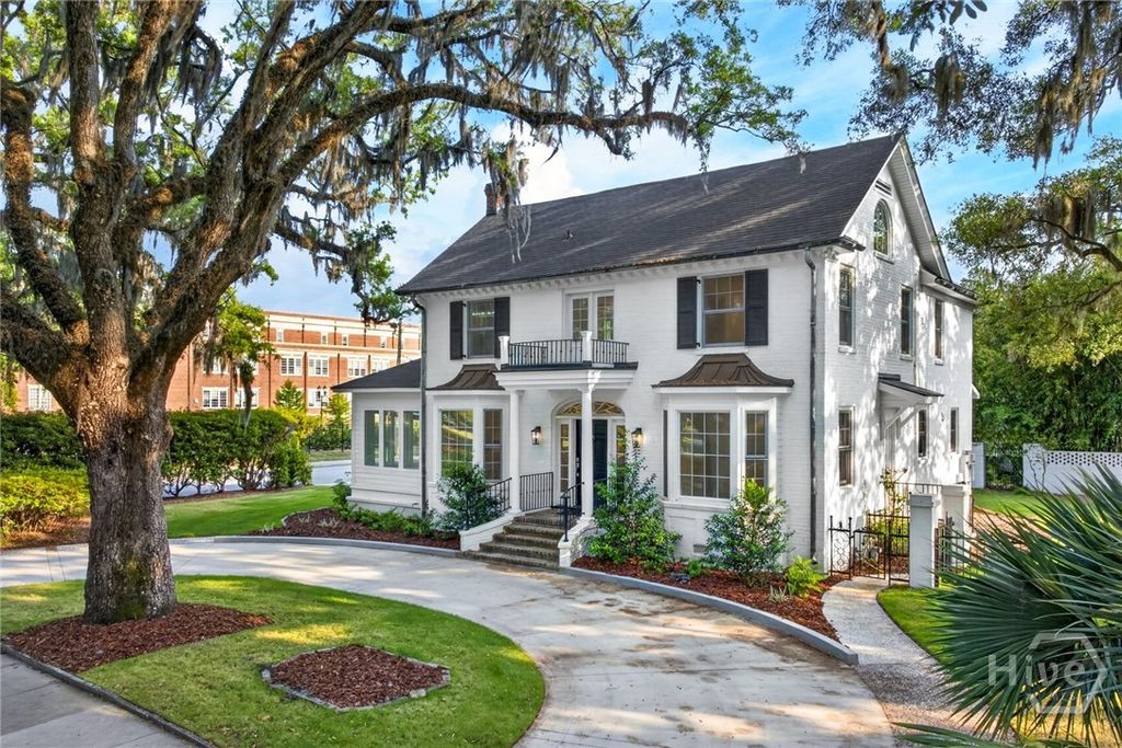 Photo of 405 Washington Avenue, Savannah, GA 31405 (MLS # SA353239)