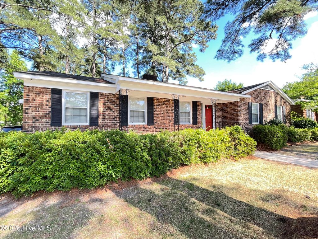 Photo of 1501 Brownlea Drive, Greenville, NC 27858 (MLS # 100573620)