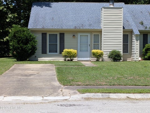 Multifamily For Rent - 133 Twin Wood Drive<br/> Havelock, NC 28532