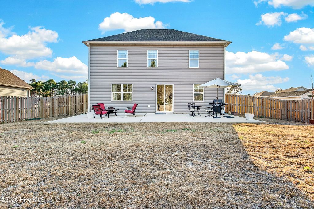 Photo of 603 Needlerush Road, Sneads Ferry, NC 28460 (MLS # 100558973)