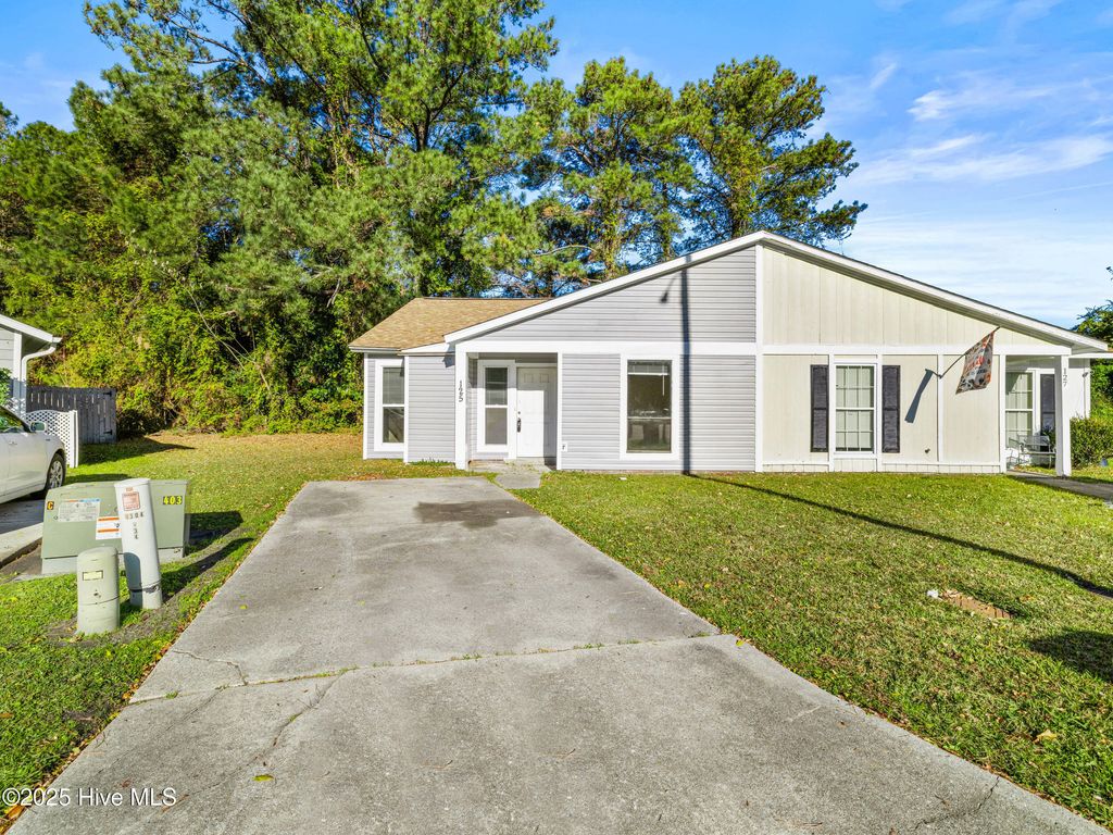Photo of 125 Village Circle, Jacksonville, NC 28546 (MLS # 100540466)