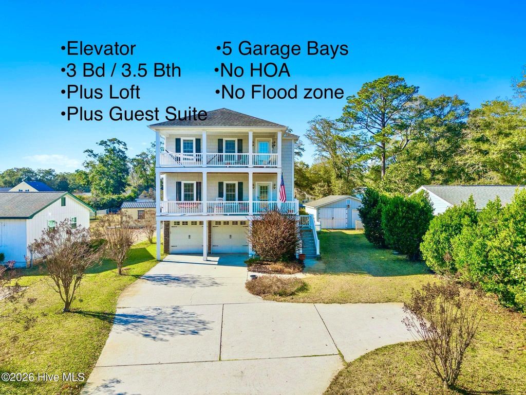 Photo of 1124 Park Road SW, Sunset Beach, NC 28468 (MLS # 100543841)