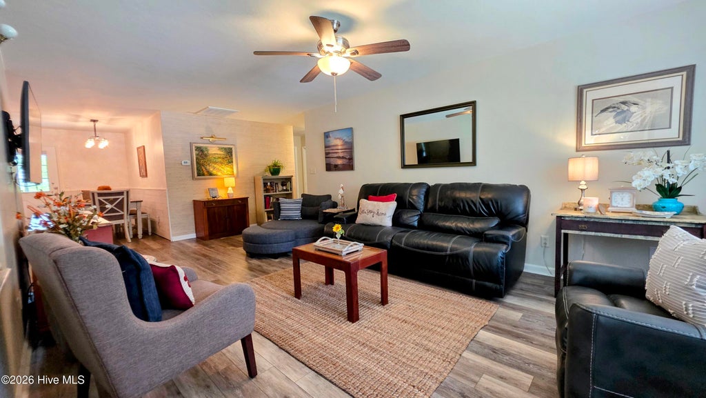 Photo of 402 Silo Court, Hubert, NC 28539 (MLS # 100612504)