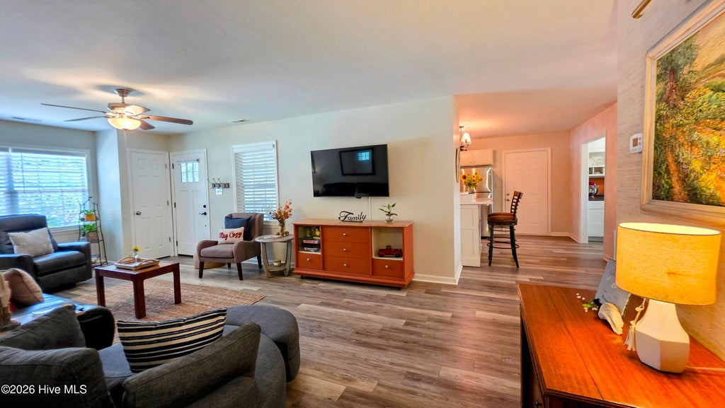Photo of 402 Silo Court, Hubert, NC 28539 (MLS # 100612504)