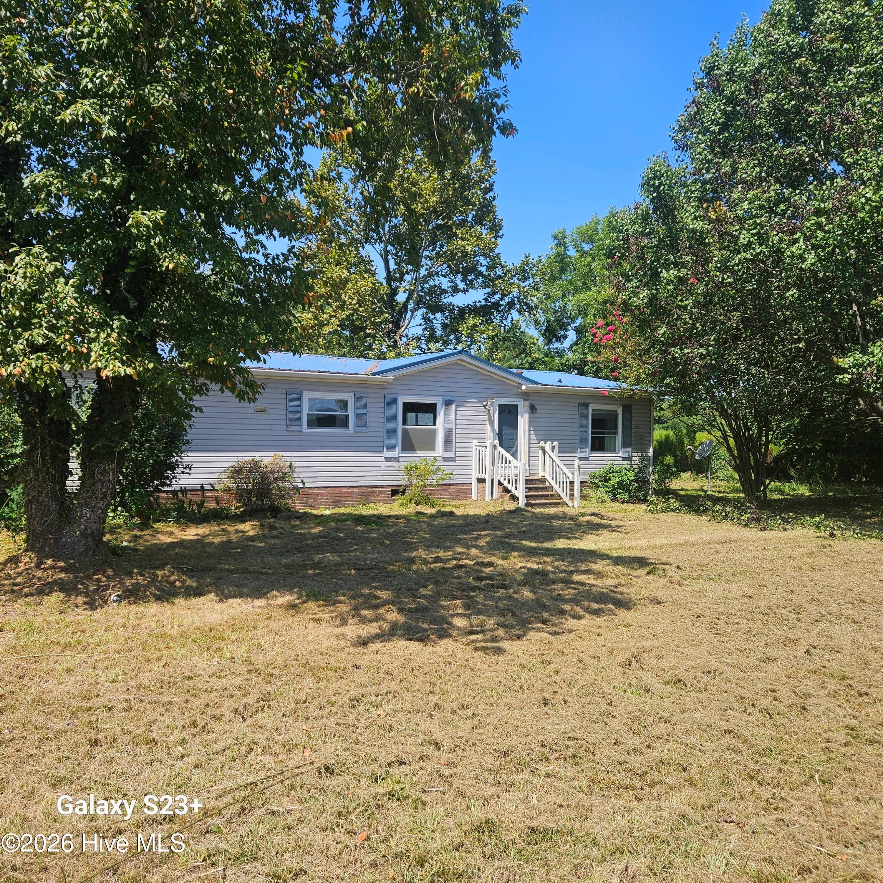 835 Acorn Hill Road