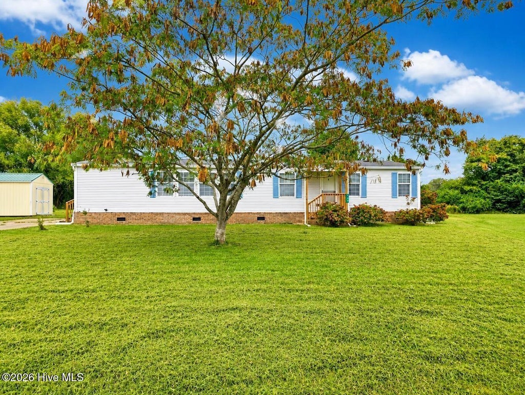 Photo of 107 Bluebird Drive, Elizabeth City, NC 27909 (MLS # 100606340)