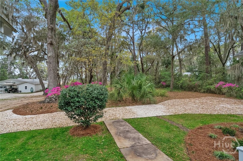 Photo of 521 Rose Dhu Road, Savannah, GA 31419 (MLS # SA352040)