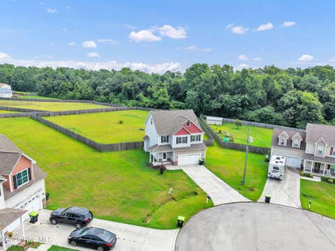 Tiny photo for 205 Crockett Ridge Court E, Richlands, NC 28574 (MLS # 100591049)