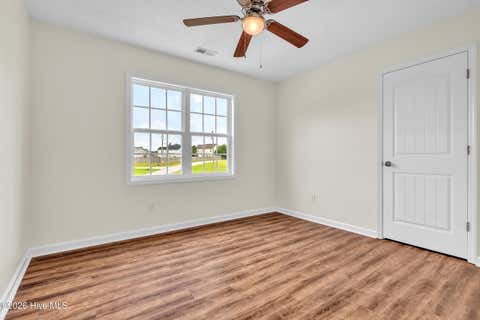 Tiny photo for 205 Crockett Ridge Court E, Richlands, NC 28574 (MLS # 100591049)