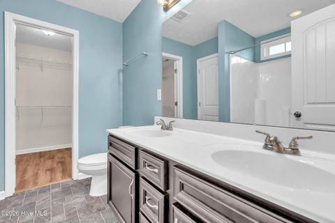 Tiny photo for 205 Crockett Ridge Court E, Richlands, NC 28574 (MLS # 100591049)