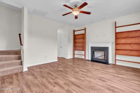 Tiny photo for 205 Crockett Ridge Court E, Richlands, NC 28574 (MLS # 100591049)