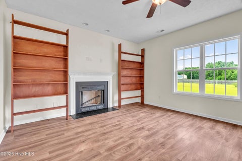 Tiny photo for 205 Crockett Ridge Court E, Richlands, NC 28574 (MLS # 100591049)